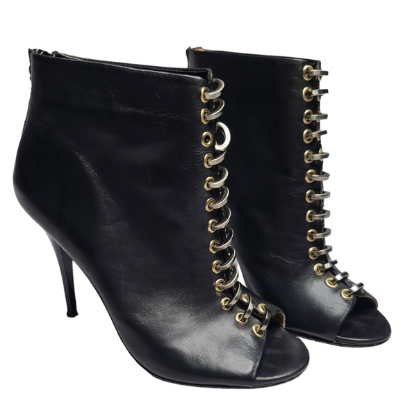 L.A.M.B Leather Lace Up Ring Black Heels - Picture 1 of 7